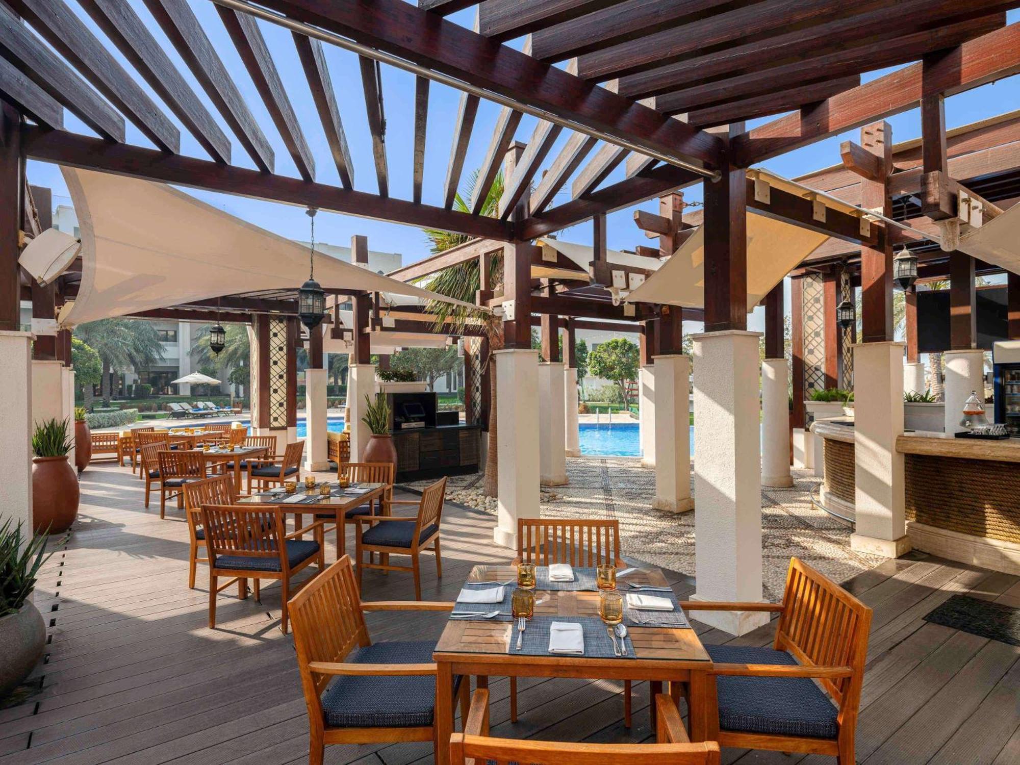 Sofitel Bahrain Zallaq Thalassa Sea & Spa Manama Extérieur photo The Beach Club